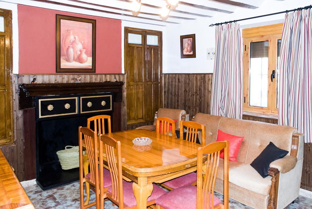 Casa Felix Vendégház Segura de la Sierra Kültér fotó